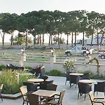 Geyi̇kli̇ Sunshi̇ne Hotel *