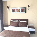 Geyi̇kli̇ Sunshi̇ne Hotel *