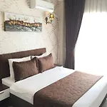 Geyi̇kli̇ Sunshi̇ne Hotel Dalyanköy