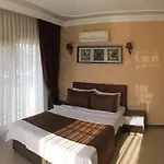 Hotel Geyi̇kli̇ Sunshi̇ne *