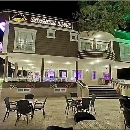 Geyi̇kli̇ Sunshi̇ne ホテル Dalyanköy