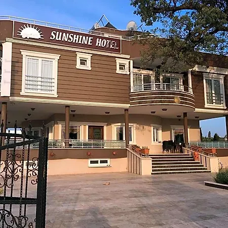Geyi̇kli̇ Sunshi̇ne ホテル