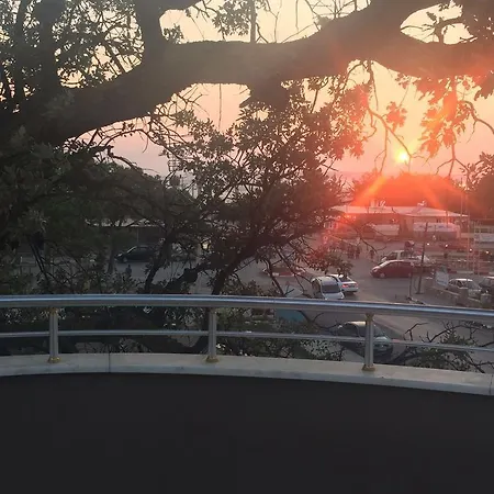 Geyi̇kli̇ Sunshi̇ne