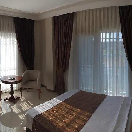 Geyi̇kli̇ Sunshi̇ne Dalyanköy