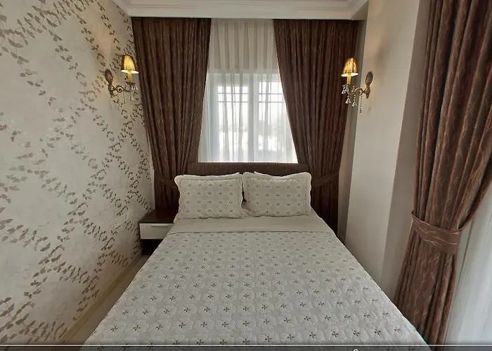 Geyi̇kli̇ Sunshi̇ne 호텔